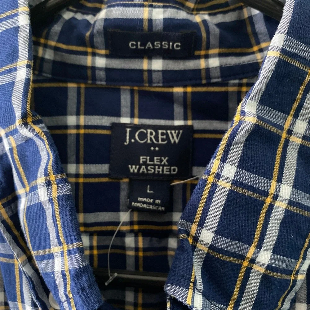 J. Crew Men's Classic Flex-Washed‎ Long-Sleeved Button-Down Shirt Size L Blue